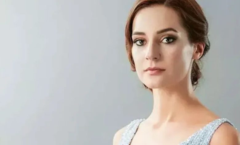 'Adsız Aşıklar' kadrosuna yeni bir isim katıldı 'Adsız Aşıklar' kadrosuna yeni bir isim katıldı