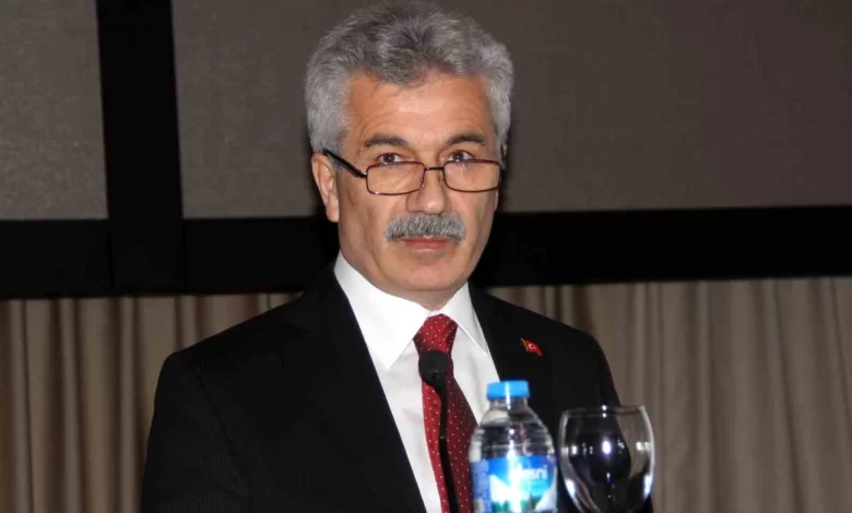 Zeki Yiğit, Danıştay Başkanlığına yeniden seçildi Zeki Yiğit, Danıştay Başkanlığına yeniden seçildi