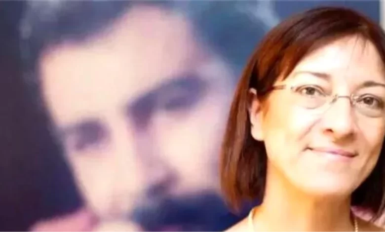 Ahmet Kaya'nın eşine kamyonlu sürpriz Ahmet Kaya'nın eşine kamyonlu sürpriz