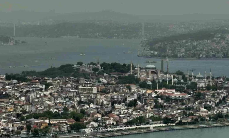 Çöl Tozları ve Sıcak Hava Dalgası Türkiye’yi Etkiliyor Çöl Tozları ve Sıcak Hava Dalgası Türkiye’yi Etkiliyor