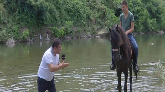 ”Kuru yer bırakmadın Bayram” ”Kuru yer bırakmadın Bayram”