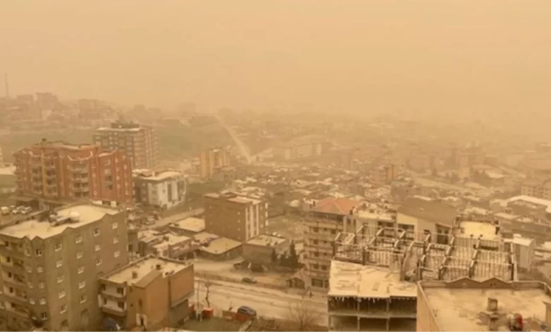Meteorolojiden Marmara, Ege ve Akdeniz’e toz taşınımı uyarısı Meteorolojiden Marmara, Ege ve Akdeniz’e toz taşınımı uyarısı
