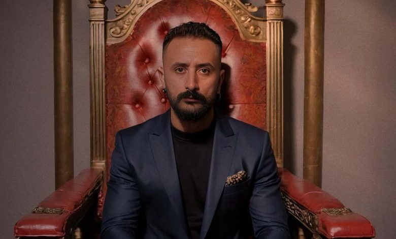 Vedat Özkaya, yeni çalışması “Göğsümde Sakladım”ı bağımsız olarak yayımladı. Vedat Özkaya, yeni çalışması “Göğsümde Sakladım”ı bağımsız olarak yayımladı.