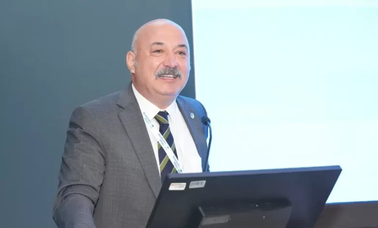 Uğur Gülen: “Yeni ve kendine ait kurumsal kimliği olan TSB yaratmak için çalışacağız” Uğur Gülen: “Yeni ve kendine ait kurumsal kimliği olan TSB yaratmak için çalışacağız”