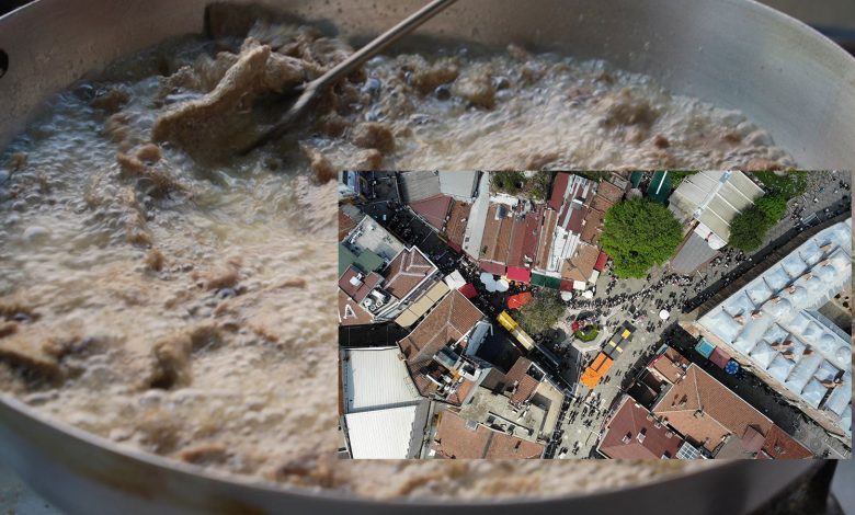 Yüzlerce insan bu lezzet için kuyruğa girdi Yüzlerce insan bu lezzet için kuyruğa girdi