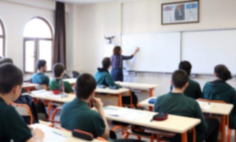 Ücretsiz Okutulacak Öğrenci/Kursiyer Yerleştirme Kılavuzu Yayınlandı Ücretsiz Okutulacak Öğrenci/Kursiyer Yerleştirme Kılavuzu Yayınlandı