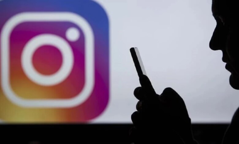 AK Parti’de sosyal medya krizi! Instagram yasağı iki bakanı çileden çıkardı AK Parti’de sosyal medya krizi! Instagram yasağı iki bakanı çileden çıkardı