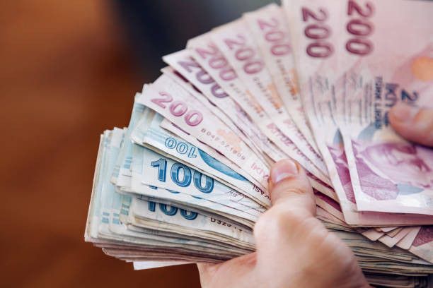 Komşularla yapılan “para günü” caiz mi? Komşularla yapılan “para günü” caiz mi?