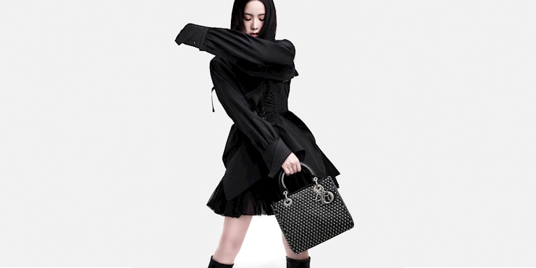 Lady Dior’un Yeni Hikayesi Lady Dior’un Yeni Hikayesi