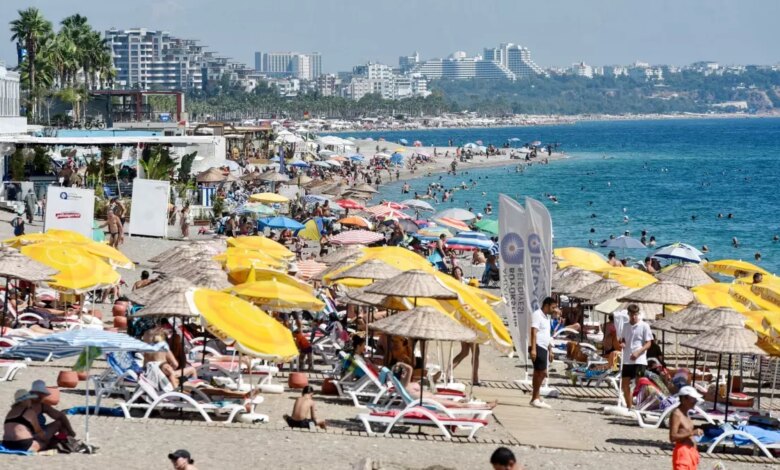 Antalya’da Eylül’de Yaz Günleri Yaşanıyor Antalya’da Eylül’de Yaz Günleri Yaşanıyor
