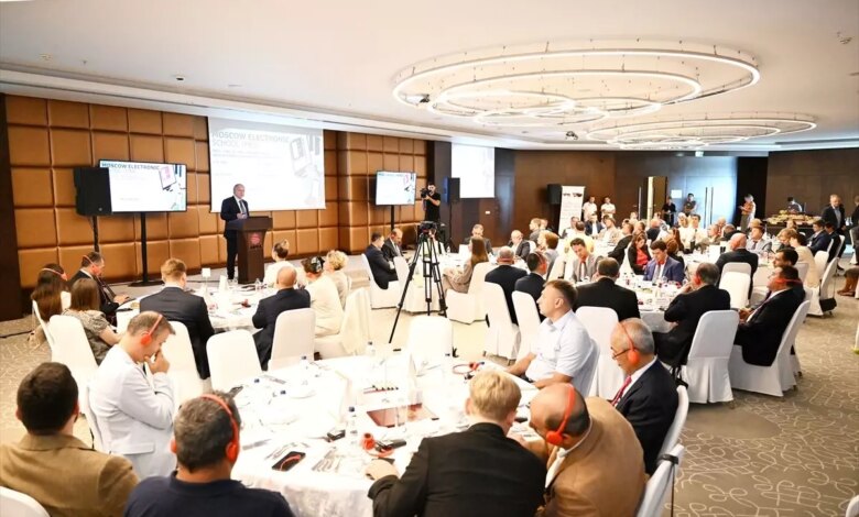 Türkiye ve Rusya’nın İşbirliği Güçleniyor: 2. Türk-Rus İş Dünyası Buluşmaları Antalya’da Yapıldı Türkiye ve Rusya’nın İşbirliği Güçleniyor: 2. Türk-Rus İş Dünyası Buluşmaları Antalya’da Yapıldı