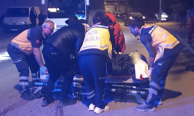 Edirne’de feci kaza: Devrilen motosikletten savrulan sürücü otomobilin altında kaldı Edirne’de feci kaza: Devrilen motosikletten savrulan sürücü otomobilin altında kaldı