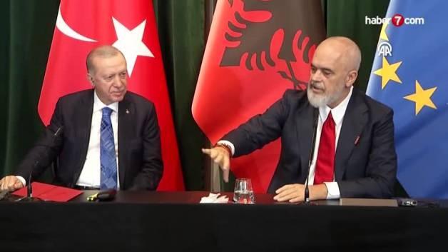 Rama’nın hareketi basın toplantısına damga vurdu Rama’nın hareketi basın toplantısına damga vurdu