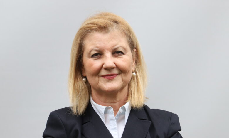 Sınav Dönemlerinde Zihinsel Performansınızı Artırın: Beslenme ve Etkili Çalışma Teknikleri Sınav Dönemlerinde Zihinsel Performansınızı Artırın: Beslenme ve Etkili Çalışma Teknikleri