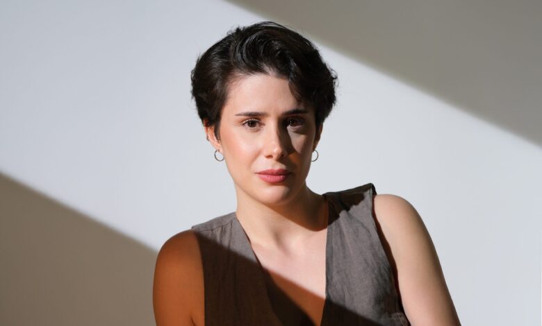 Hande Meğan’ın ilk albümü “Yirmisekiz” Yayında Hande Meğan’ın ilk albümü “Yirmisekiz” Yayında