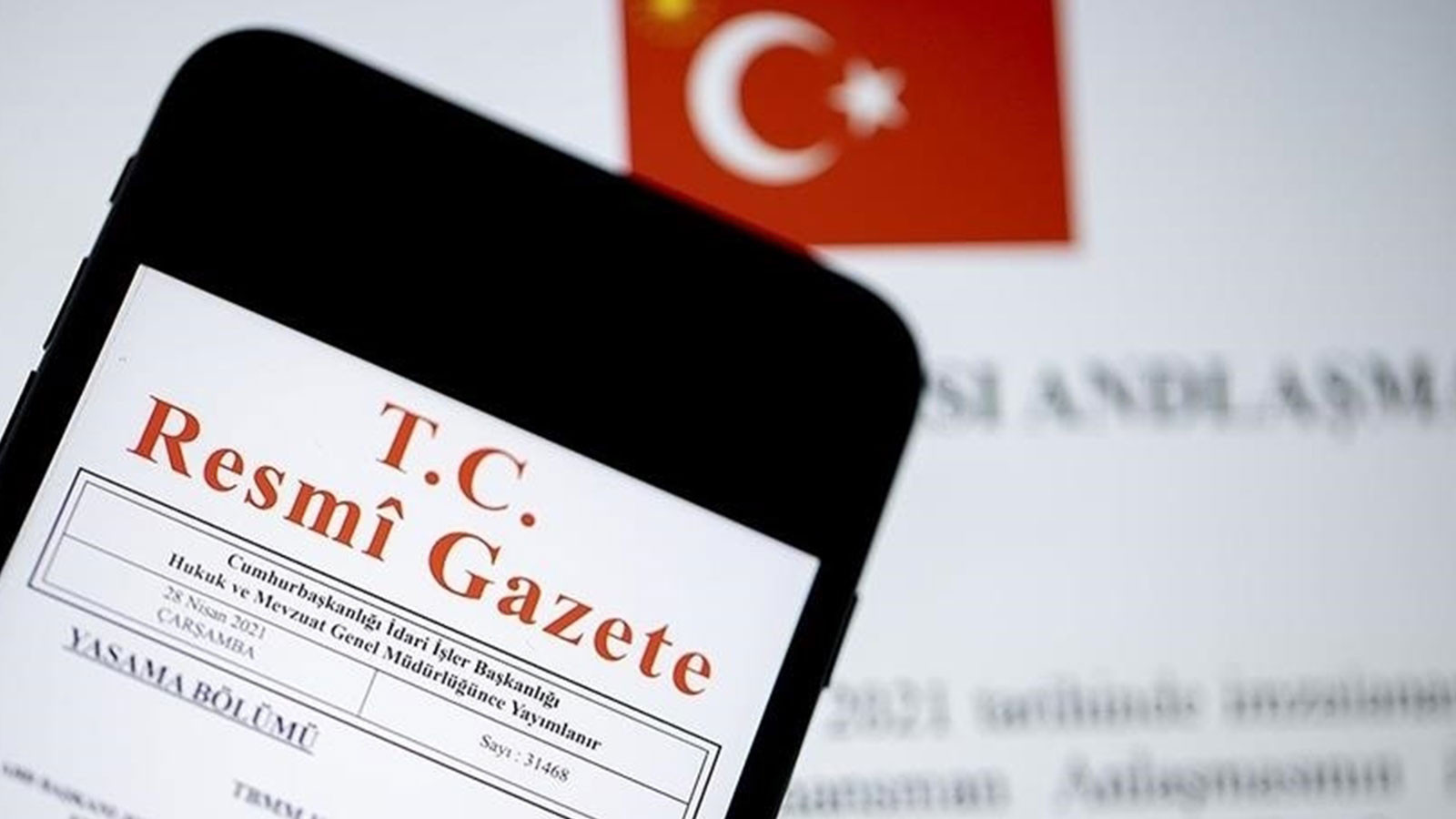 Memur ve memur emeklilerinin zammı Resmi Gazete’de