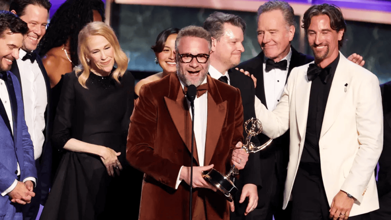 2025 Emmy Ödülleri: “The Studio” 13 Ödülle Geceye Damga Vurdu, “Adolescence” ve “The Pitt” ise En Prestijli Ödülleri Kaptı