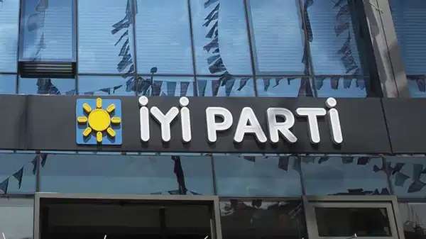 İYİ Parti Sakarya’da toplu istifa – Son Dakika Siyaset Haberleri İYİ Parti Sakarya’da toplu istifa – Son Dakika Siyaset Haberleri