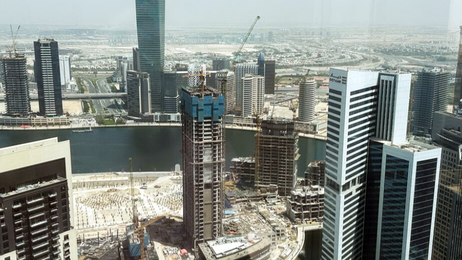 Dubai’nin taşı toprağı altın mı? 22 milyar dolarlık arazi aldılar