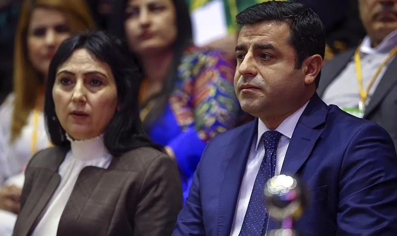 Kobani Davası’nda yeni gelişme: Avukatlar, tahliye talebi için dilekçe verecek – Son Dakika Siyaset Haberleri Kobani Davası’nda yeni gelişme: Avukatlar, tahliye talebi için dilekçe verecek – Son Dakika Siyaset Haberleri