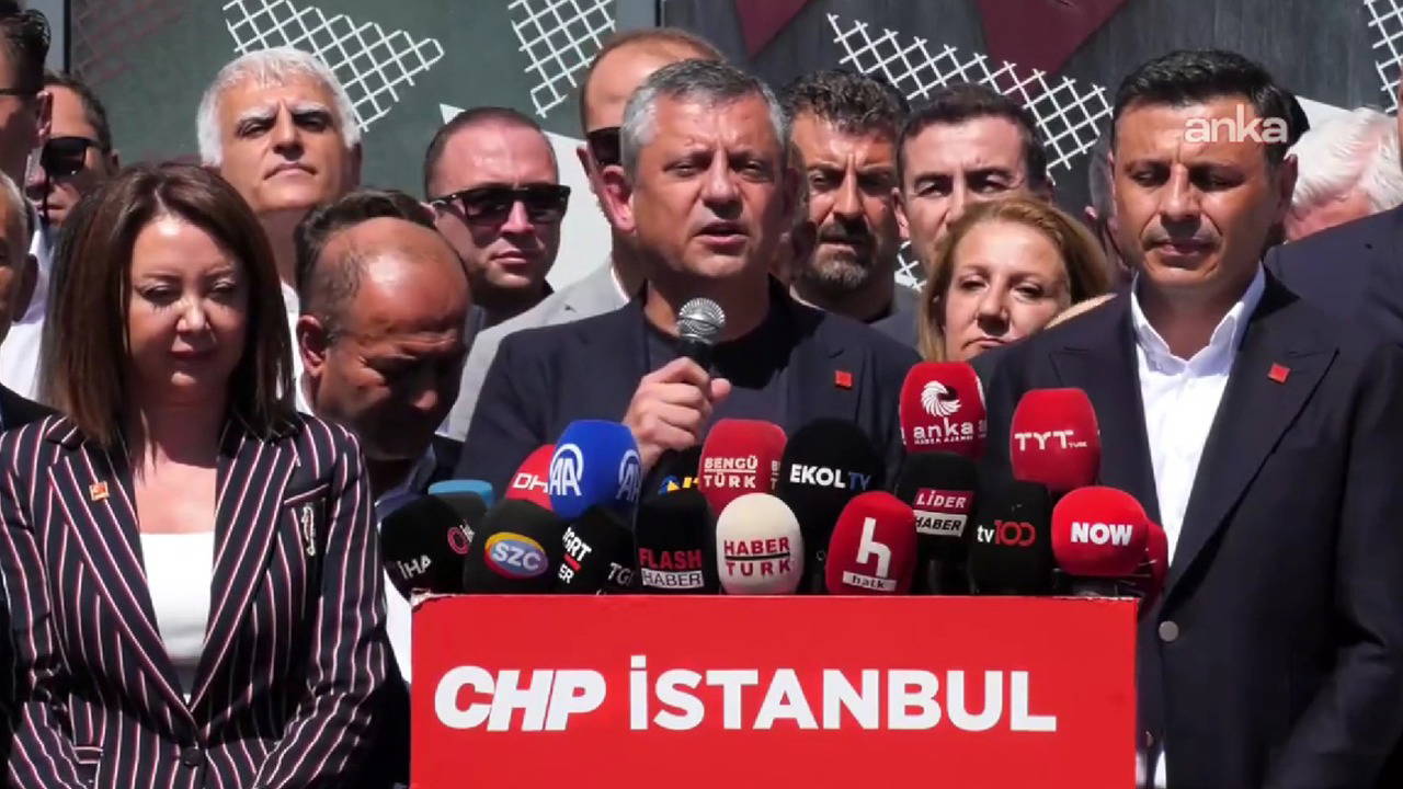 Son Dakika… Özgür Özel, CHP İstanbul İl Başkanlığı’nda konuştu: ‘Bu kararı tanımıyoruz’ – Son Dakika Siyaset Haberleri
