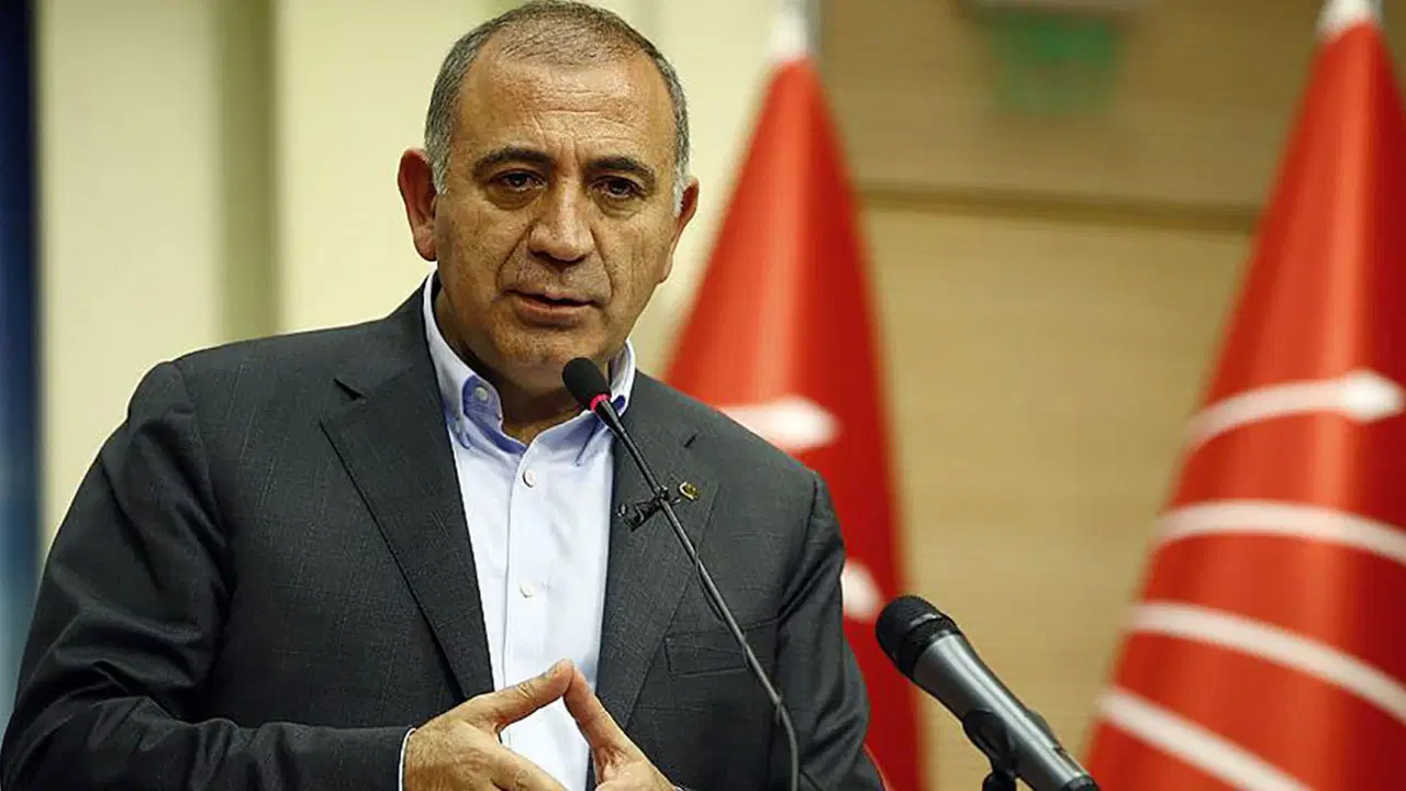 CHP İstanbul İl Başkanlığı’na kayyum olarak atanan Gürsel Tekin bu sefer saat verdi: ‘O koltuğa oturacağım’ – Son Dakika Siyaset Haberleri
