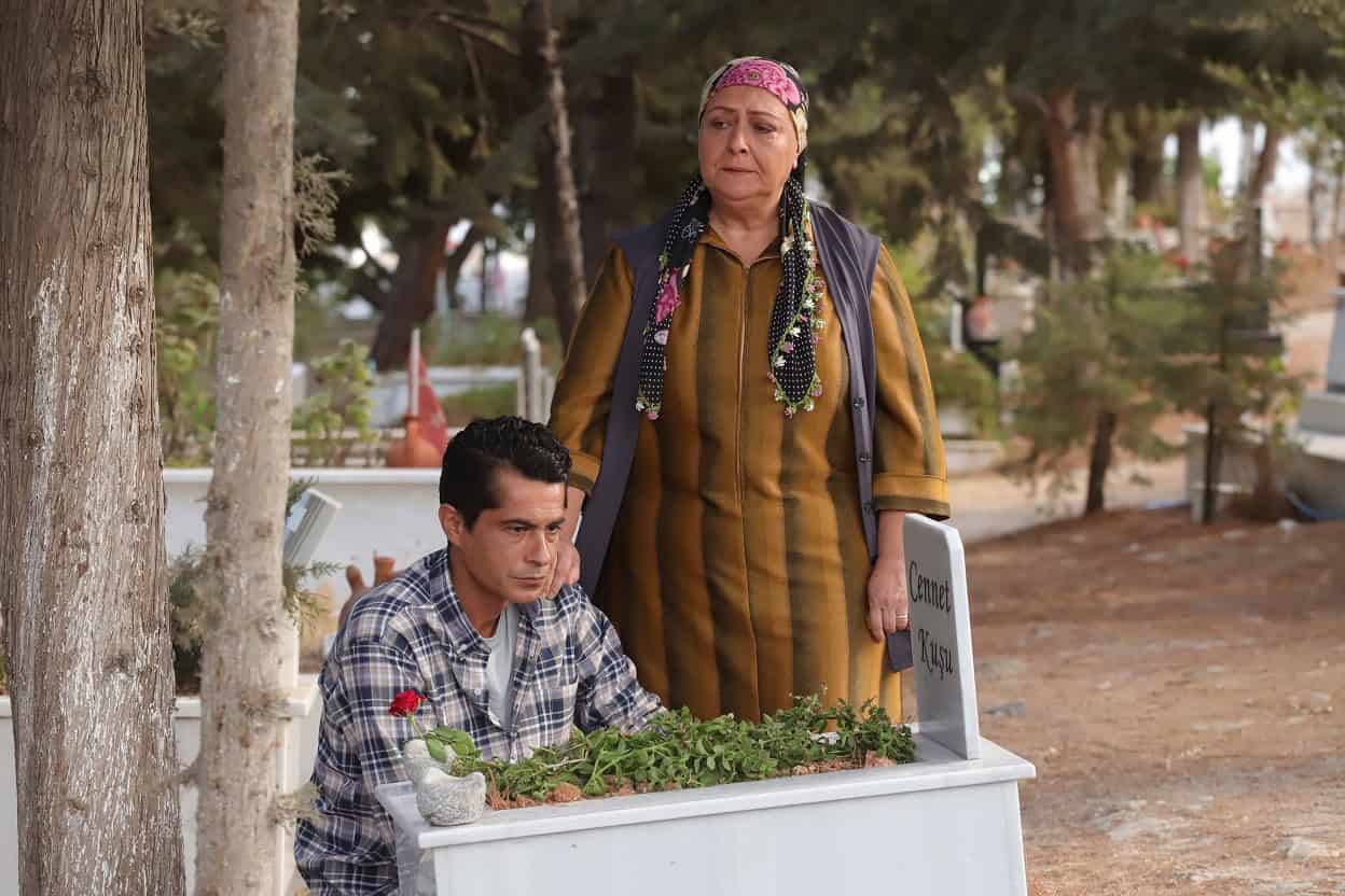 Cennetin Çocukları 2. Bölümde Bayram’ın devreler yandı! İskender’in geçmişi peşini bırakmadı! Cennetin Çocukları 2. Bölümde Bayram’ın devreler yandı! İskender’in geçmişi peşini bırakmadı!