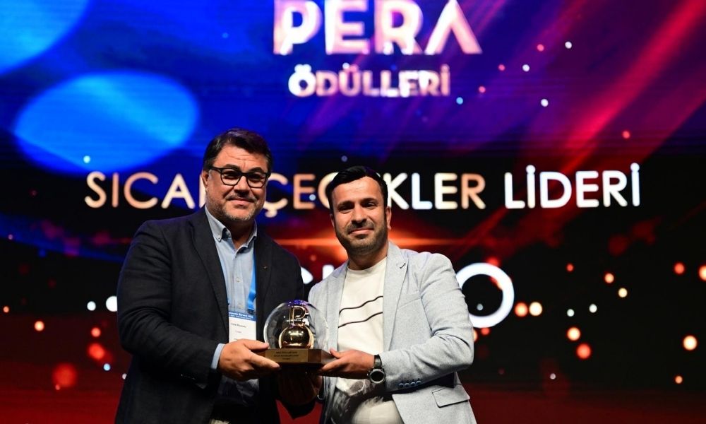 Tchibo, Türkiye’nin en beğenilen sıcak içecek markası oldu Tchibo, Türkiye’nin en beğenilen sıcak içecek markası oldu