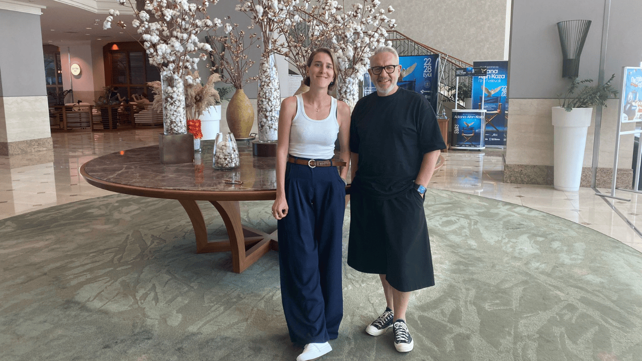 Gözde Kural ve Bulut Reyhanoğlu, Karlovy Vary’den Ödülle Dönen “Cinema Jazireh”yi Anlattı