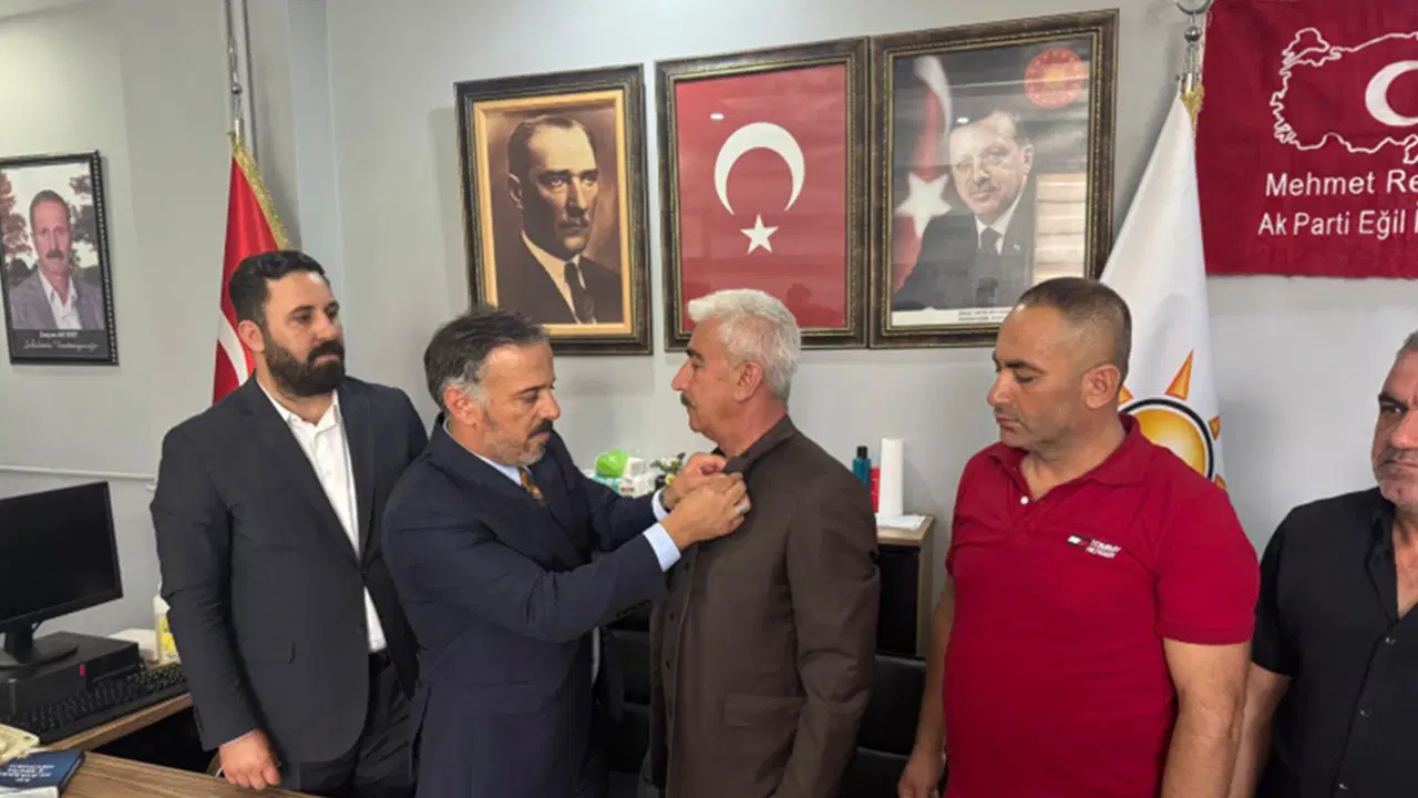 Diyarbakır’da İYİ Parti ilçe yönetimi AKP’ye geçti – Son Dakika Siyaset Haberleri