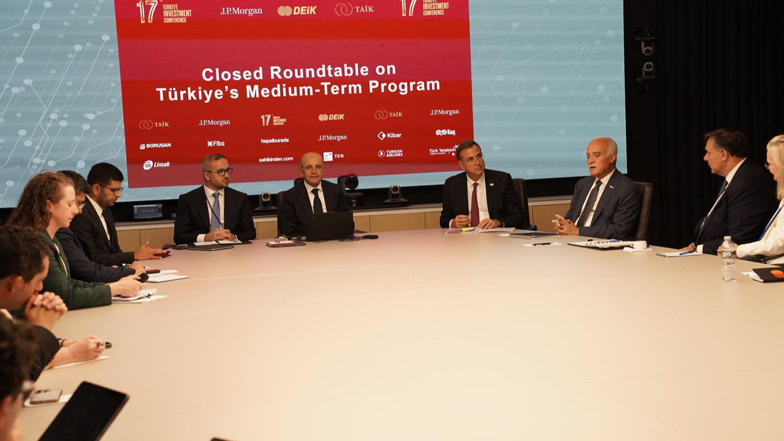 Bakan Şimşek ile TCMB Başkanı Karahan ABD’de yatırımcılarla buluştu