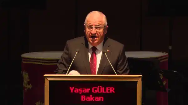 Bakan Güler’den ‘PKK-YPG’ çağrısı: ‘Bir an önce silahlarını teslim etmeliler, faaliyetlerine izin vermeyeceğiz’ – Son Dakika Siyaset Haberleri