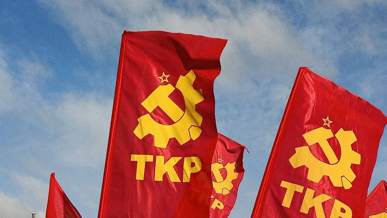 CHP İstanbul İl Başkanlığı’nın polis ablukasına alınması… TKP: ‘Türkiye bu tabloyla daha fazla devam edemez’ – Son Dakika Siyaset Haberleri CHP İstanbul İl Başkanlığı’nın polis ablukasına alınması… TKP: ‘Türkiye bu tabloyla daha fazla devam edemez’ – Son Dakika Siyaset Haberleri