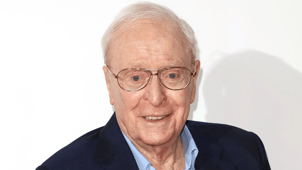 Michael Caine 92 Yaşında Emeklilikten Dönüyor Michael Caine 92 Yaşında Emeklilikten Dönüyor