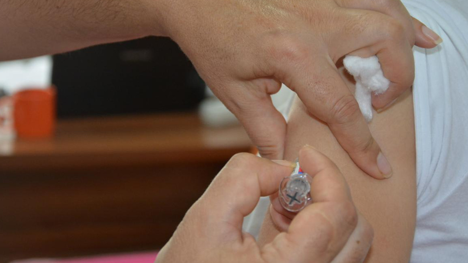 Kış geliyor… Kimler grip aşısı olmalı? Doktor tek tek açıkladı