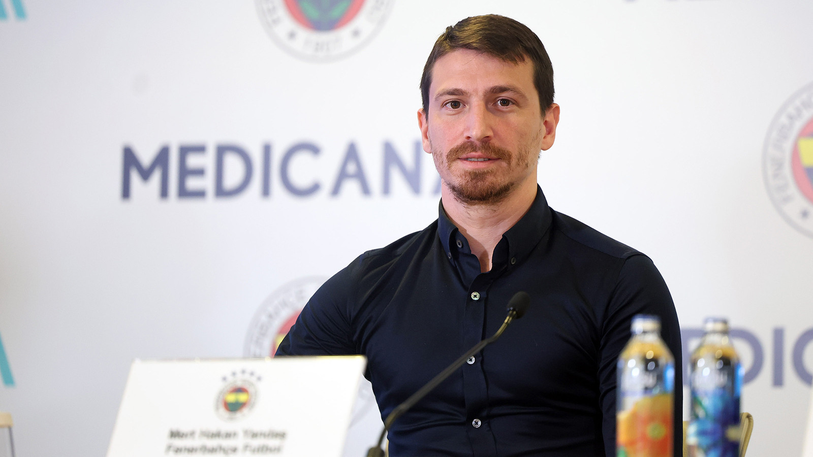 Maalesef dünya üzerinde bu sakatlığı yaşayıp futbola dönen oyuncu sayısı 1 ya da 2