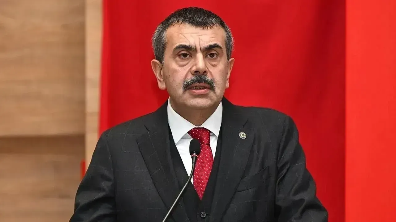 Milli Eğitim Bakan Yusuf Tekin hakkında suç duyurusu