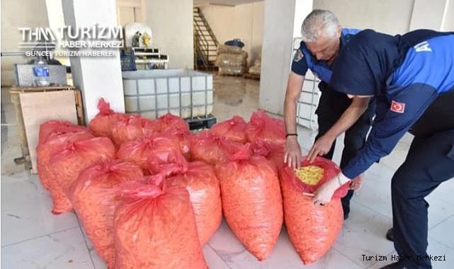 Otel ve restoranlarda müşterilere servis edilecek tonlarca bozuk gıda ele geçirildi!
