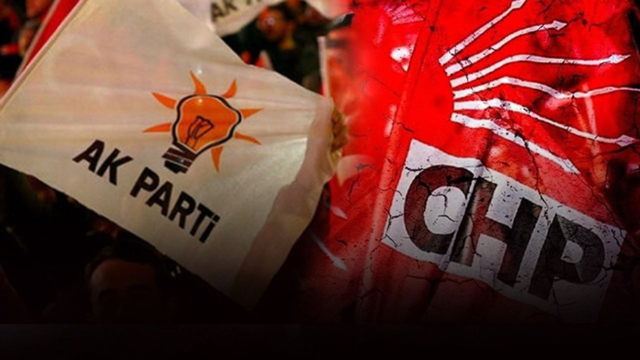 O ilin CHP'li Belediye Başkanı AK Parti'ye geçiyor O ilin CHP'li Belediye Başkanı AK Parti'ye geçiyor