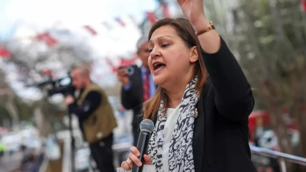 CHP'li Burcu Köksal AK Parti'ye mi geçiyor? CHP'li Burcu Köksal AK Parti'ye mi geçiyor?
