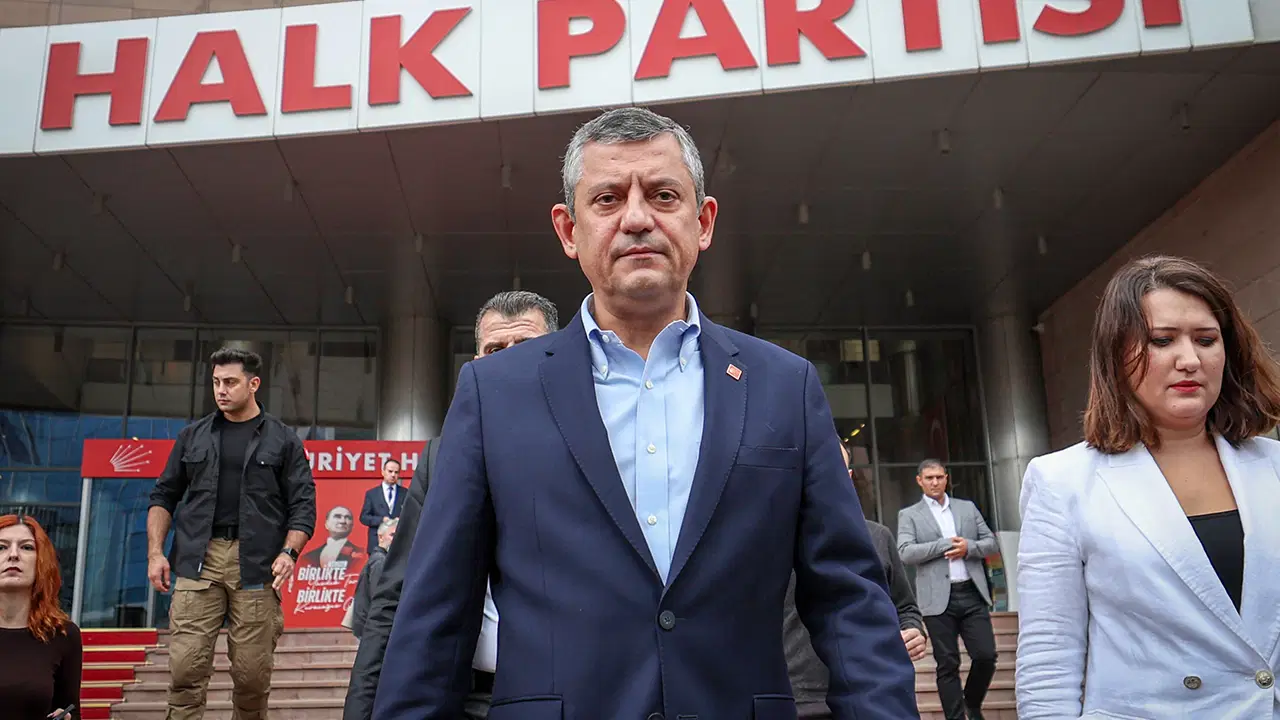 Özgür Özel CHP’nin yol haritasını anlattı, ‘kayyum’ sorusuna net yanıt verdi: ‘Yeni bir perde açıyorlar…’ – Son Dakika Siyaset Haberleri