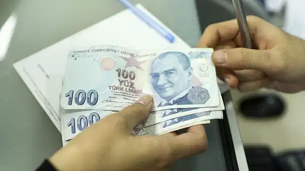 DİSK-AR Ücret Kayıpları İzleme Raporu: ‘İşçilerin 9 aylık birikimli ücret erimesi toplam 539,4 milyar lira, enflasyonun yarattığı kayıp ise 789 milyar lira oldu’ – Son Dakika Siyaset Haberleri