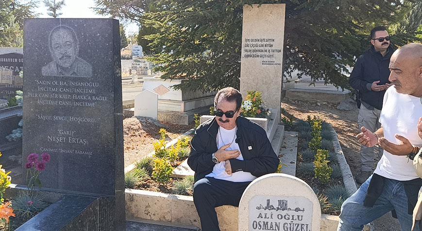 İbrahim Tatlıses'ten Neşet Ertaş'ın mezarına ziyaret