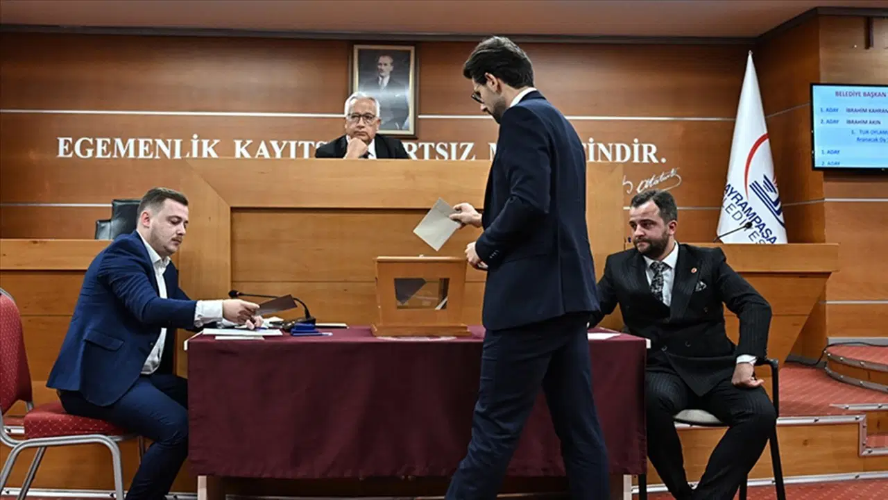 Bayrampaşa’da AKP nasıl kaybetti? ‘İşaret’li oyun sırrı açığa çıktı – Son Dakika Siyaset Haberleri Bayrampaşa’da AKP nasıl kaybetti? ‘İşaret’li oyun sırrı açığa çıktı – Son Dakika Siyaset Haberleri