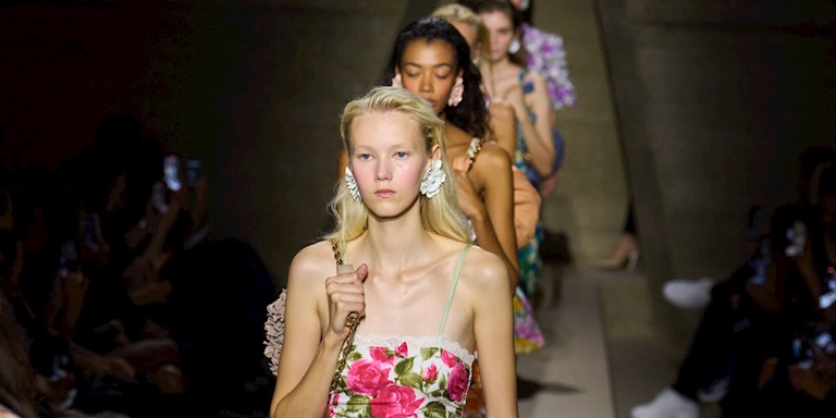 Paris Moda Haftası: Chloé İlkbahar/Yaz 2026