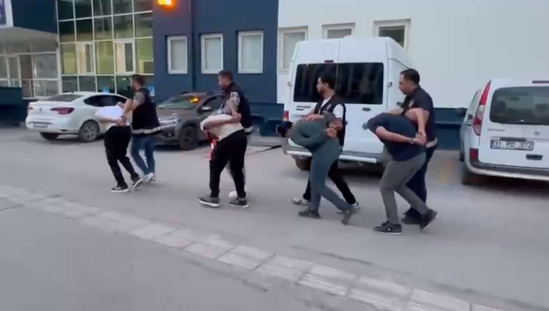 Havaya rastgele ateş açan 4 kişi gözaltına alındı