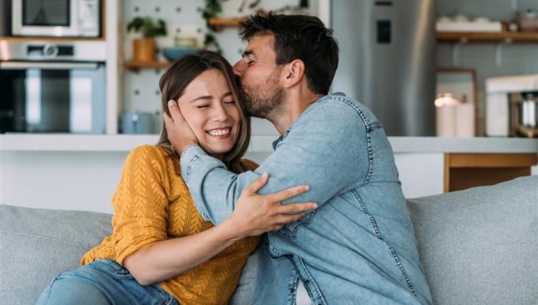 Partnerinizle aranızdaki bağı güçlendirmenin 3 yolu Partnerinizle aranızdaki bağı güçlendirmenin 3 yolu