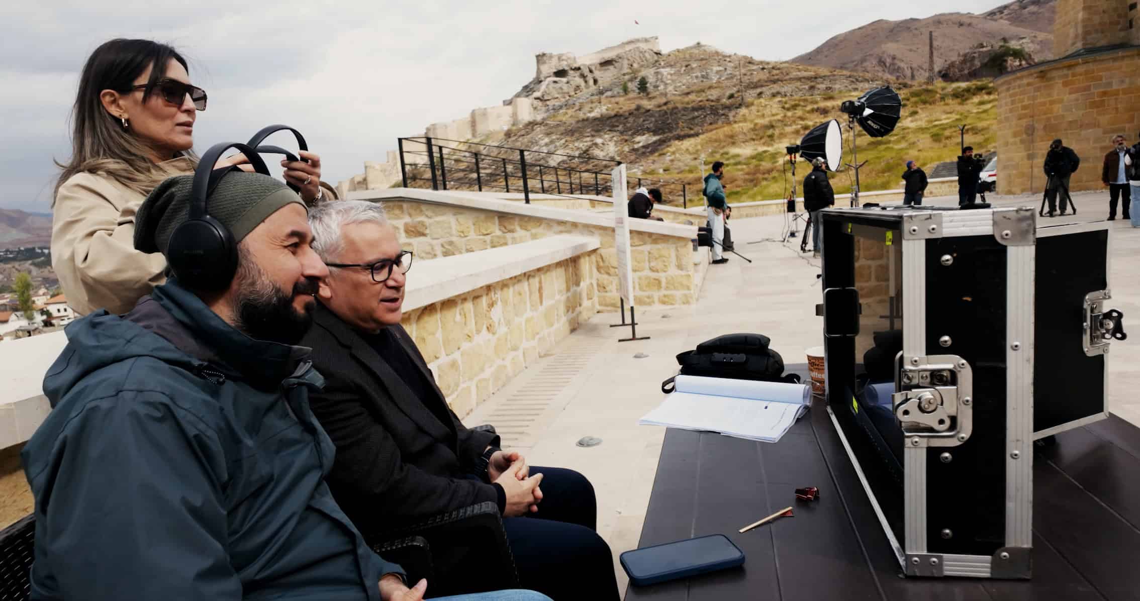 Sesin şifalandırma mucizesi belgesel oluyor! Sesin şifalandırma mucizesi belgesel oluyor!