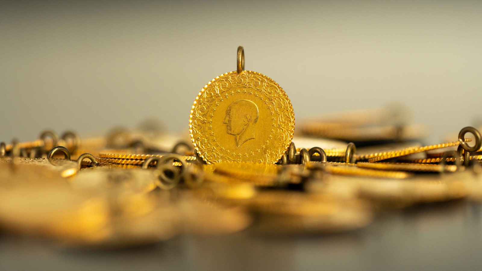 Altında kritik eşik! Almalı mı satmalı mı? Altında kritik eşik! Almalı mı satmalı mı?