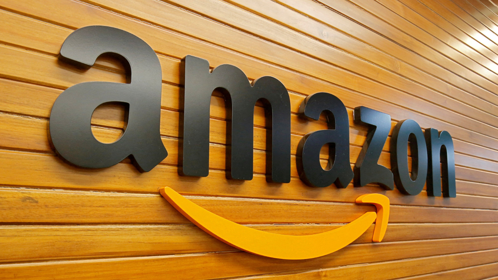 Amazon, Hollanda’ya 1,4 milyar Euro yatırım yapacak Amazon, Hollanda’ya 1,4 milyar Euro yatırım yapacak